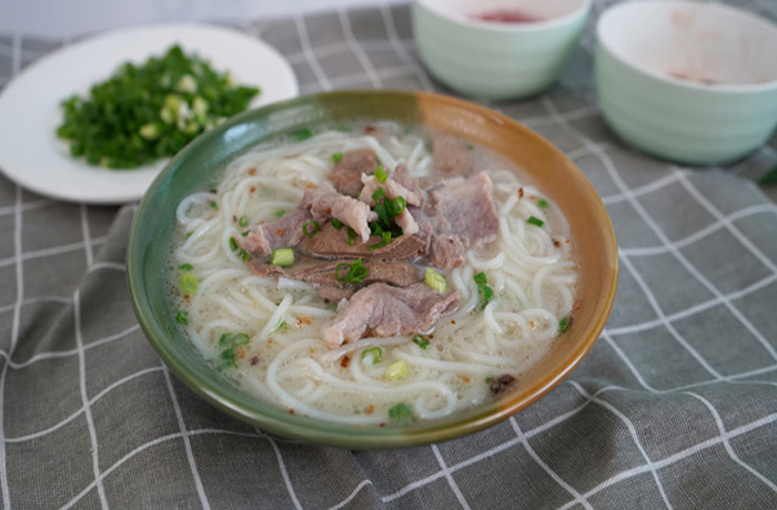 蓬莱镇原味汤粉王培训